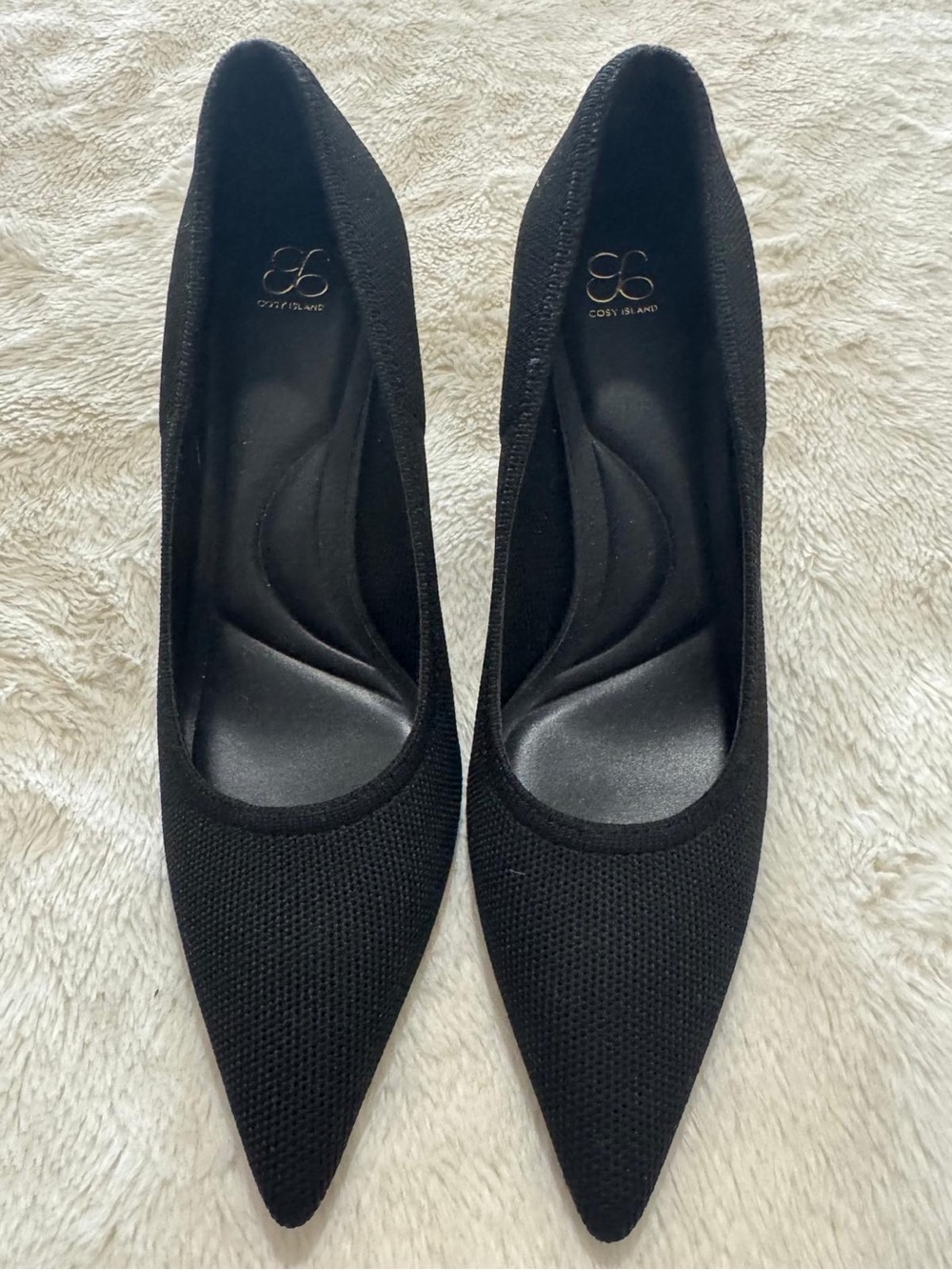 Brand New Cosy Island Black Pumps